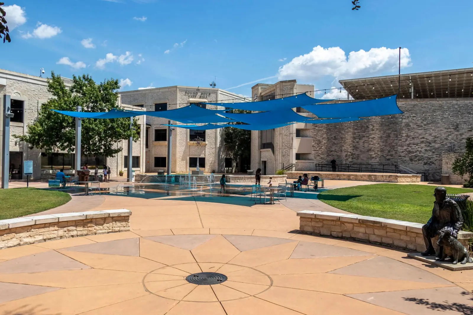 Prete Plaza (Main Street Fountain)